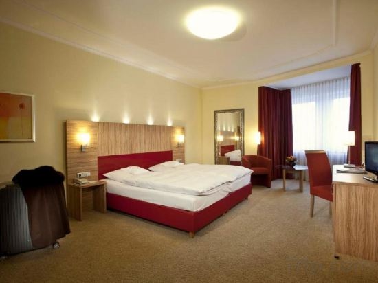 Фото Hotel Bayerischer Hof