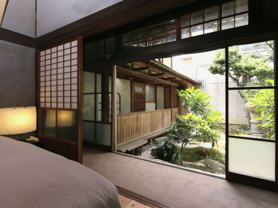 Фото Nipponia Sasayama Castle Town Hotel