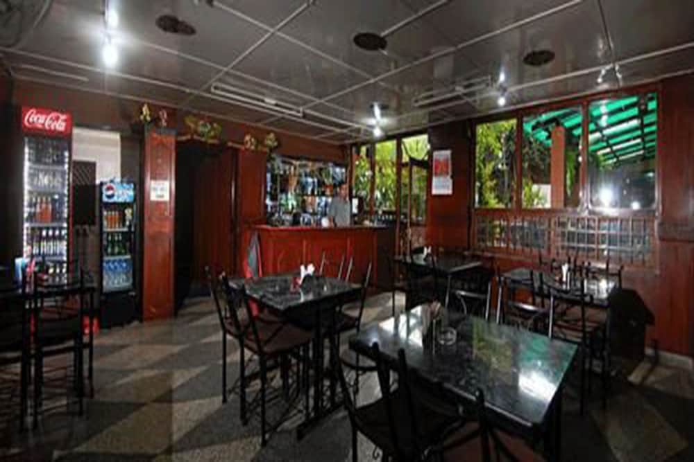 Фото Hotel Ganesh Himal