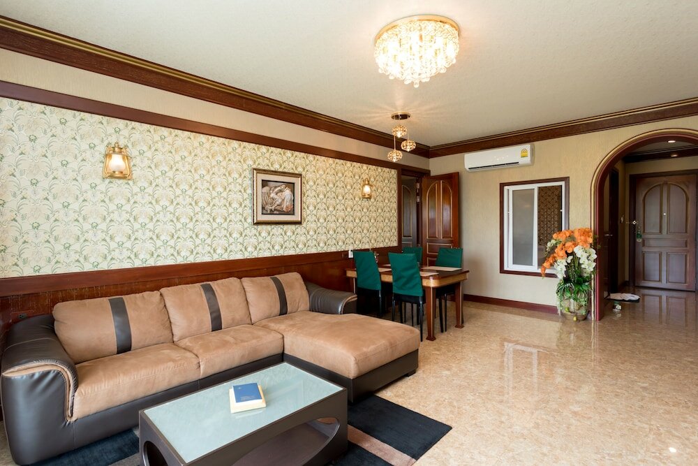 Фото Erawan Hotel