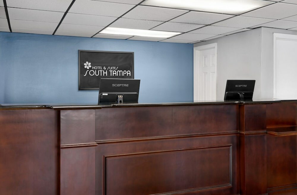 Фото Hotel South Tampa & Suites