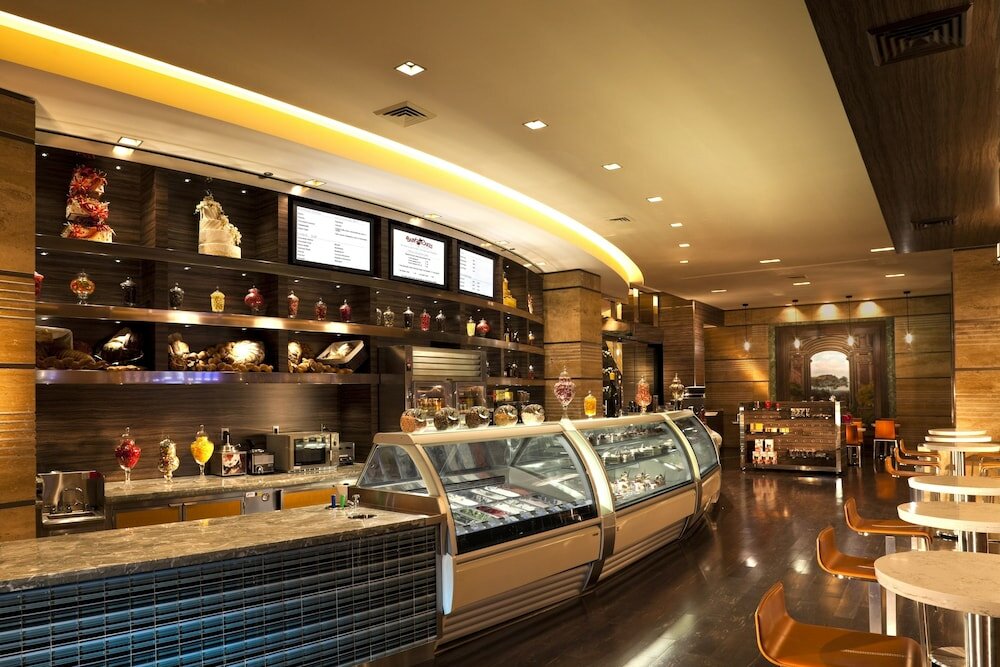 Фото M Resort SPA Casino