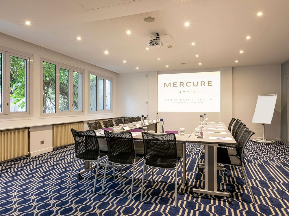 Фото Mercure Paris Saint Cloud Hippodrome
