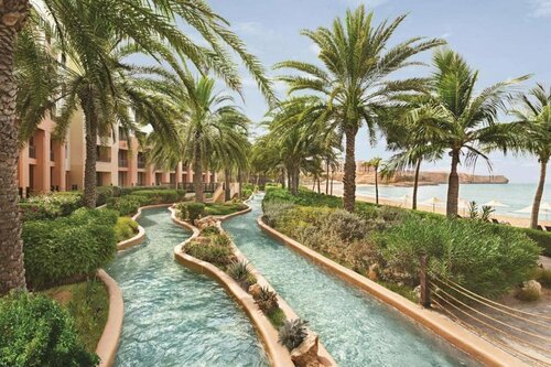 Гостиница DoubleTree by Hilton Muscat Al Waha в Омане