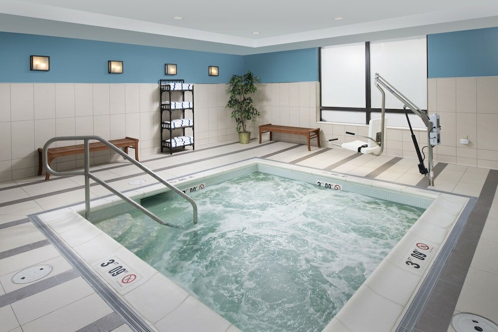 Фото Holiday Inn Express Boston North Woburn by Ihg