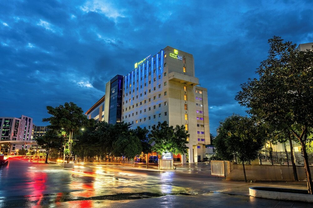 Фото Holiday Inn Express Hyderabad Hitec City, an Ihg Hotel
