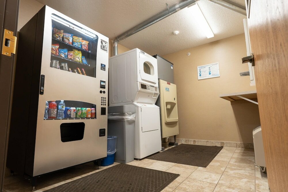 Фото Quality Inn & Suites Sun Prairie Madison East