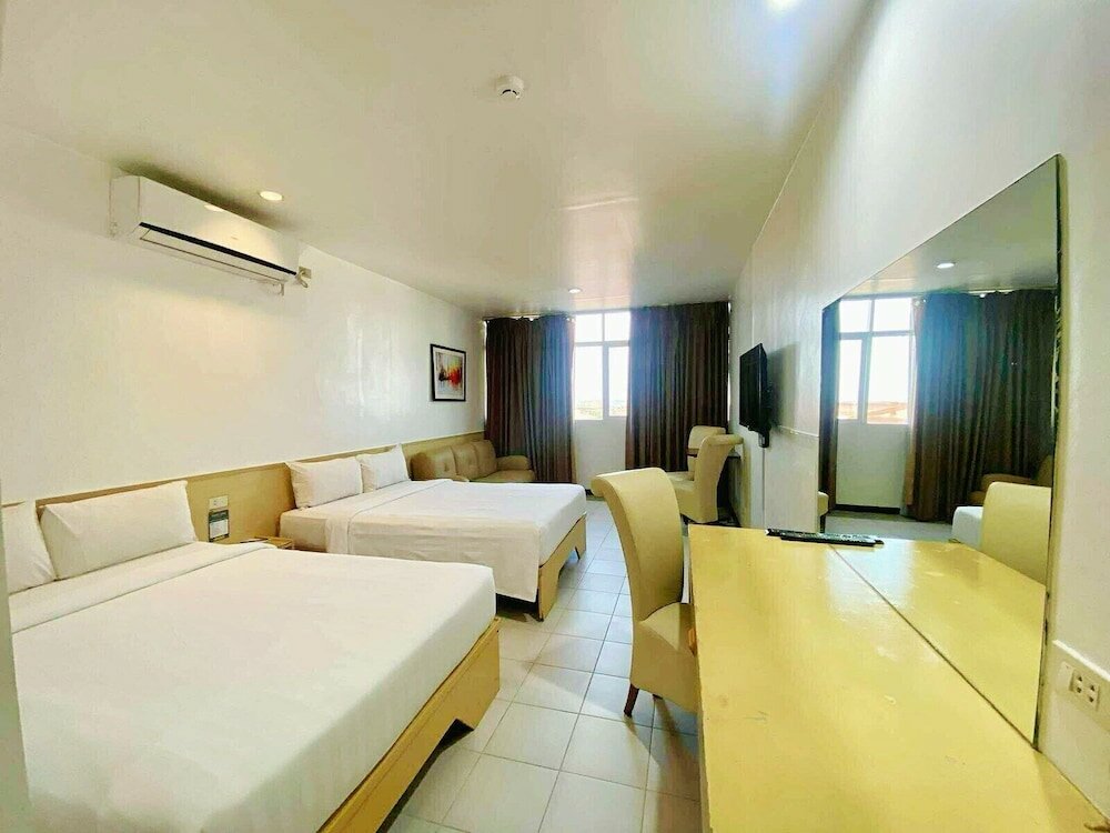 Фото Hotel Pier Cuatro