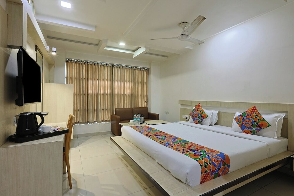 Фото Hotel Ambassador