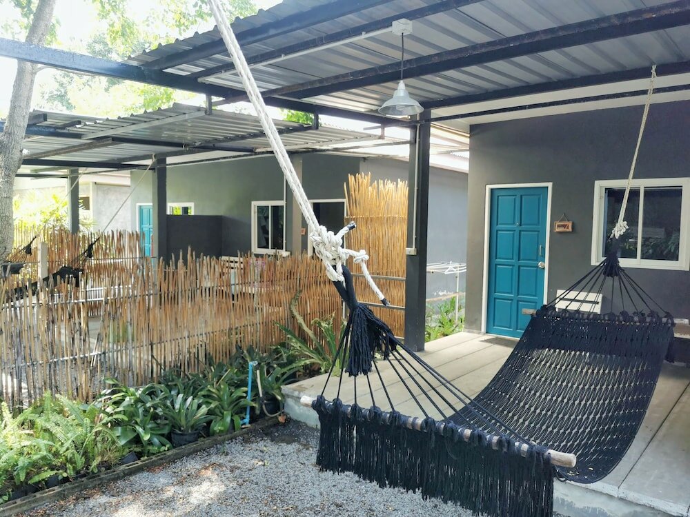 Фото Glur Hostel Aonang