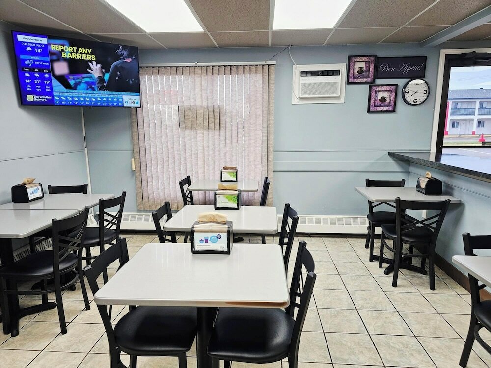 Фото Canadian Motor Inn