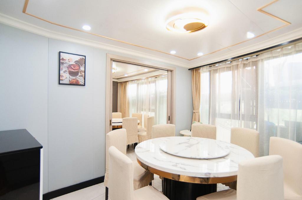 Фото GreenTree Inn Shanghai Jiading Anting Motor City Express Hotel
