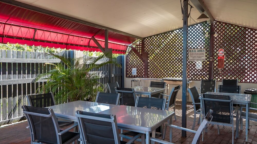 Фото Cairns Holiday Lodge