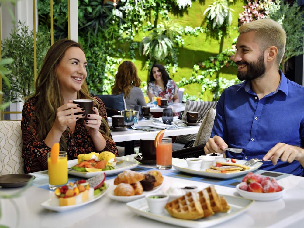 Фото Mövenpick Bahrain