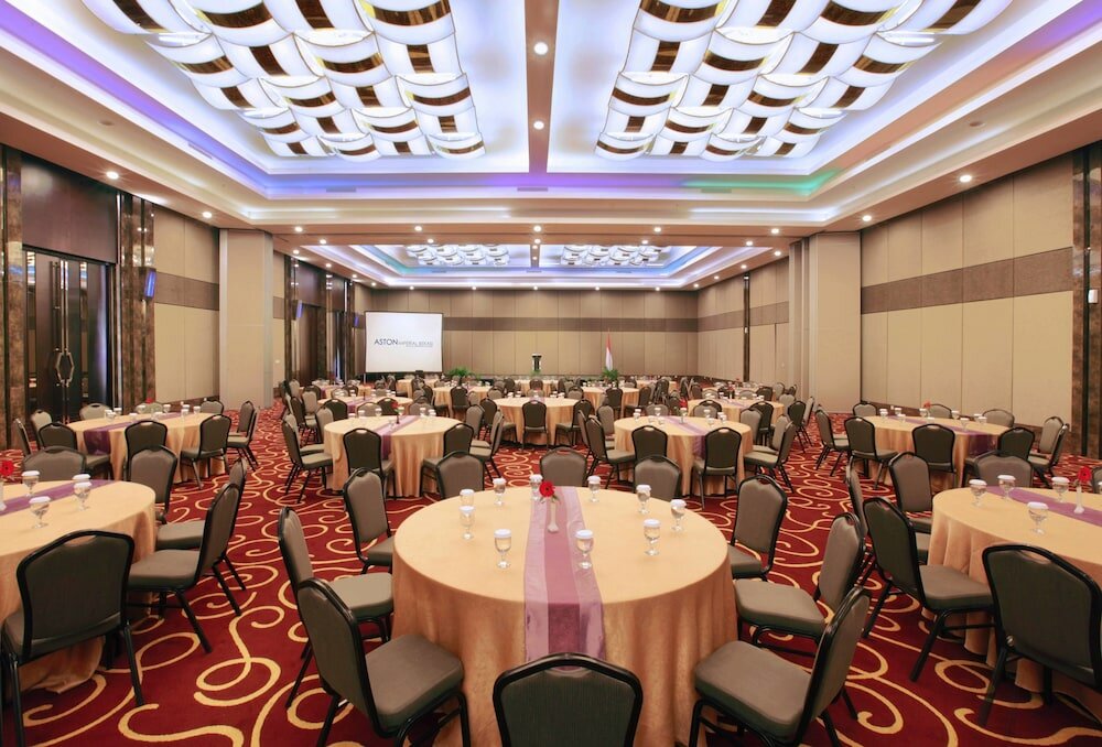 Фото Aston Imperial Bekasi Hotel & Conference Center