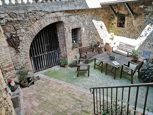 Гостиница L'Antico Borgo di Torri в Совичилле