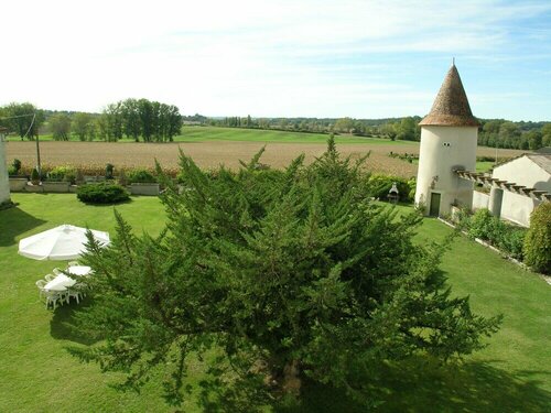 Гостиница Chateau Du Bourbet в Ангулеме