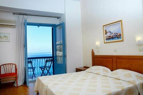 Гостиница Hotel Nireus в Сими