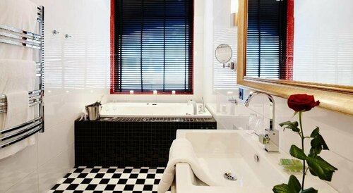 Гостиница ProfilHotels Savoy в Йёнчёпинге