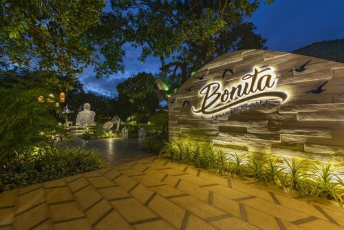 Гостиница Heritage Village Resort & SPA в Гоа