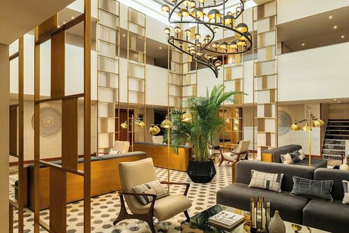 Гостиница Le Meridien Dubai Hotel & Conference Centre в Дубае