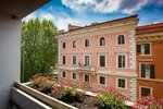 B&B Home 77