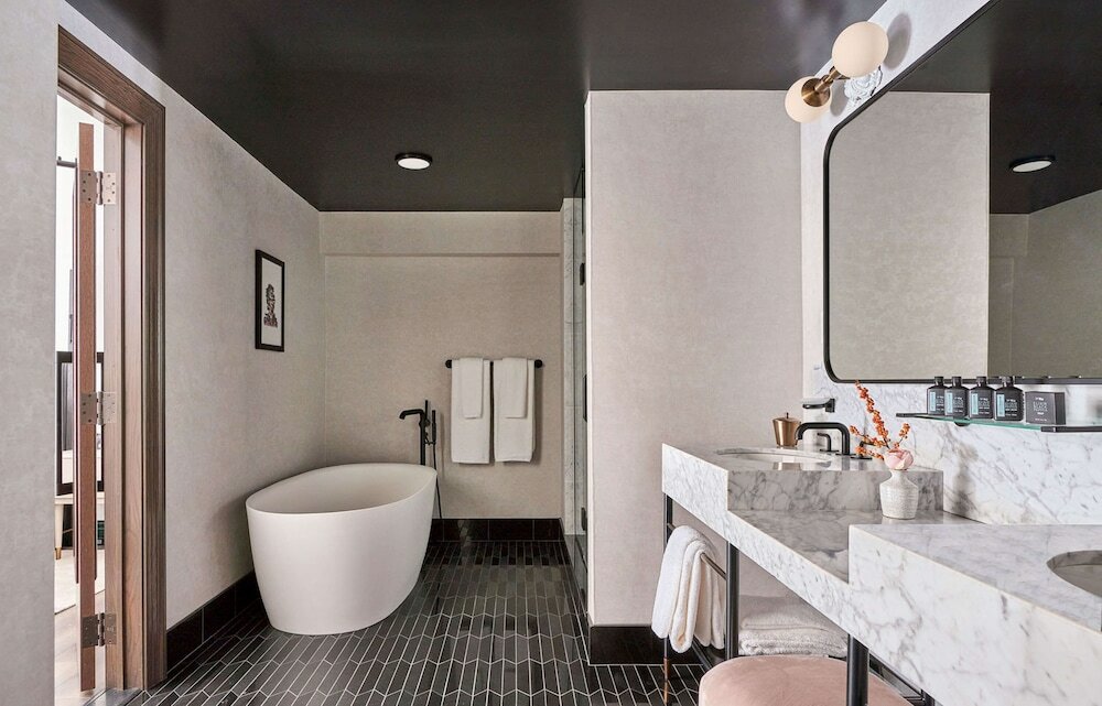 Фото Hotel Kansas City, in The Unbound Collection by Hyatt