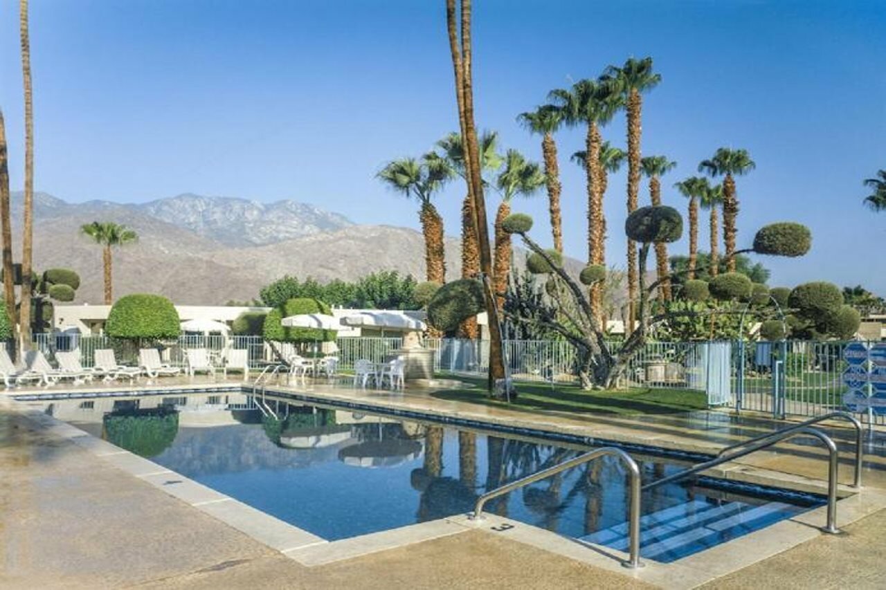 Фото Desert Isle of Palm Springs