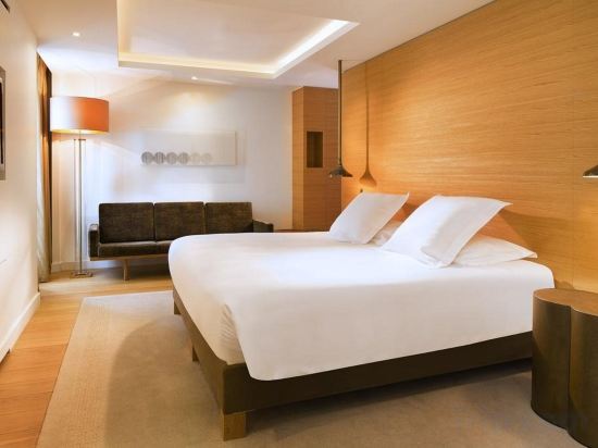 Фото Hôtel Marignan Champs Elysées