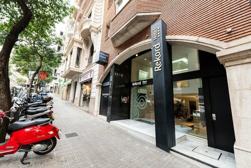 Atenea Rekord Suites