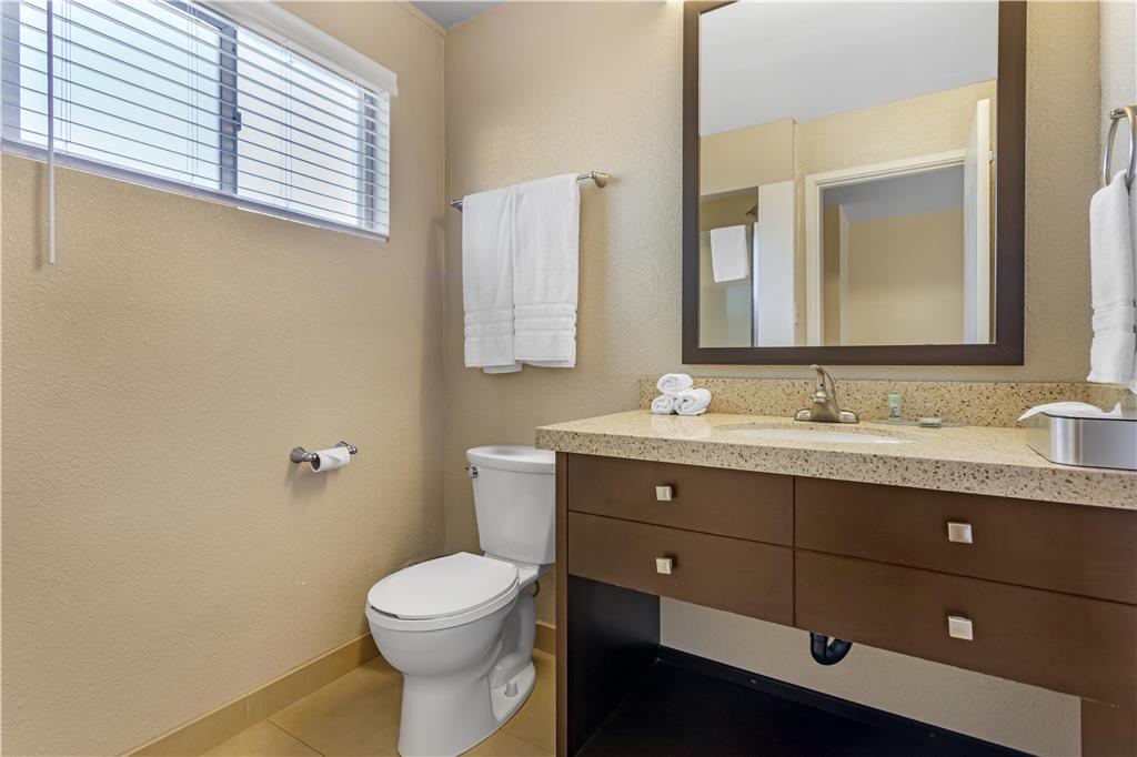 Фото Best Western Petaluma Inn