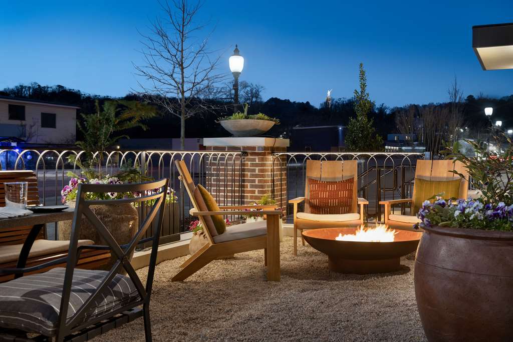 Фото Valley Hotel Homewood Birmingham, Curio Collection by Hilton