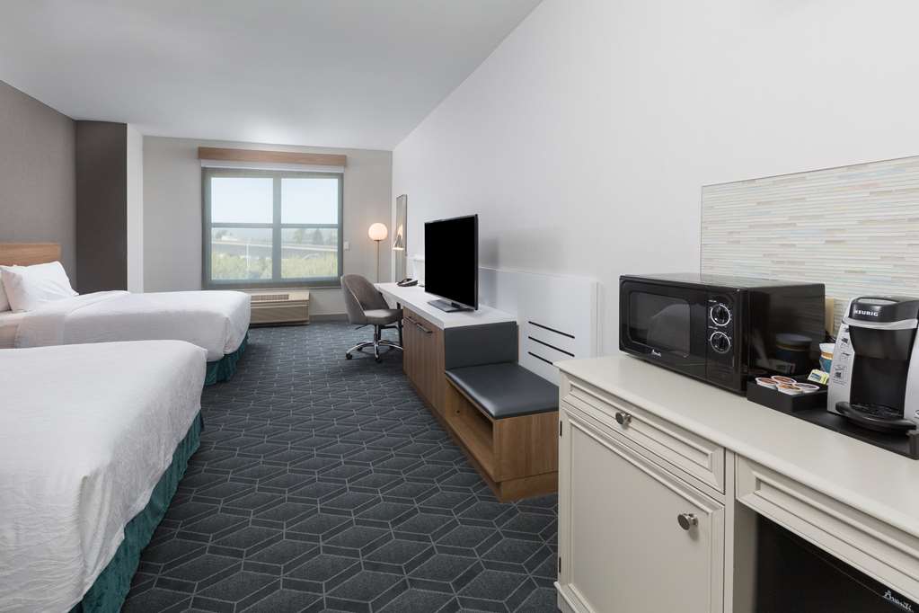 Фото Hilton Garden Inn Oakland/San Leandro