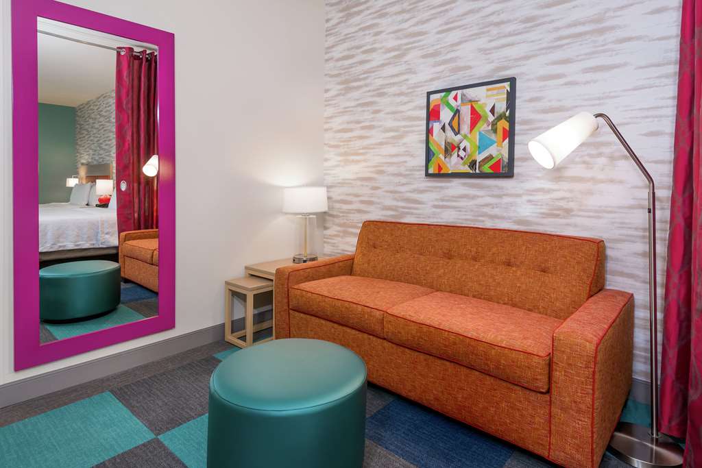 Фото Home2 Suites by Hilton Orlando Near Ucf