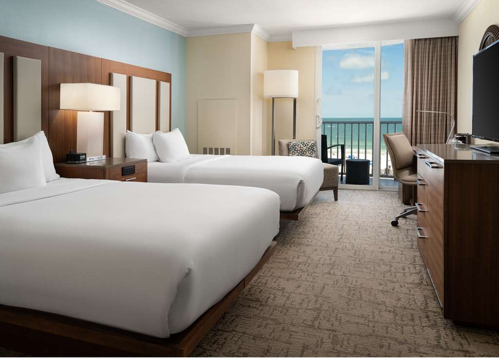 Фото Hilton Clearwater Beach Resort & SPA