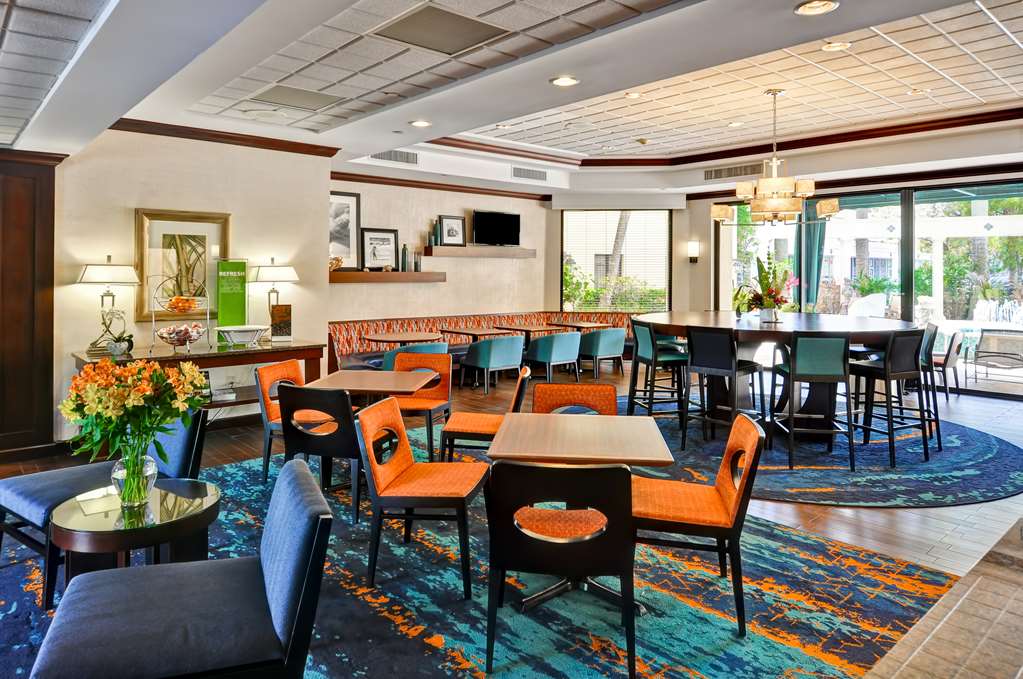 Фото Hampton Inn Boca Raton