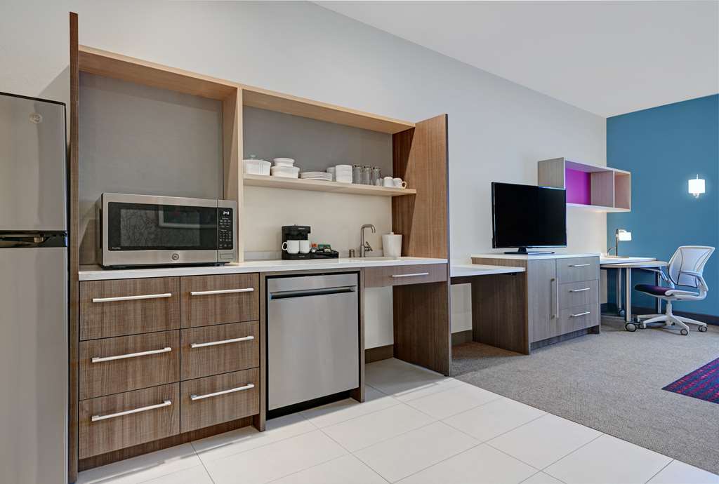 Фото Home2 Suites by Hilton Tracy