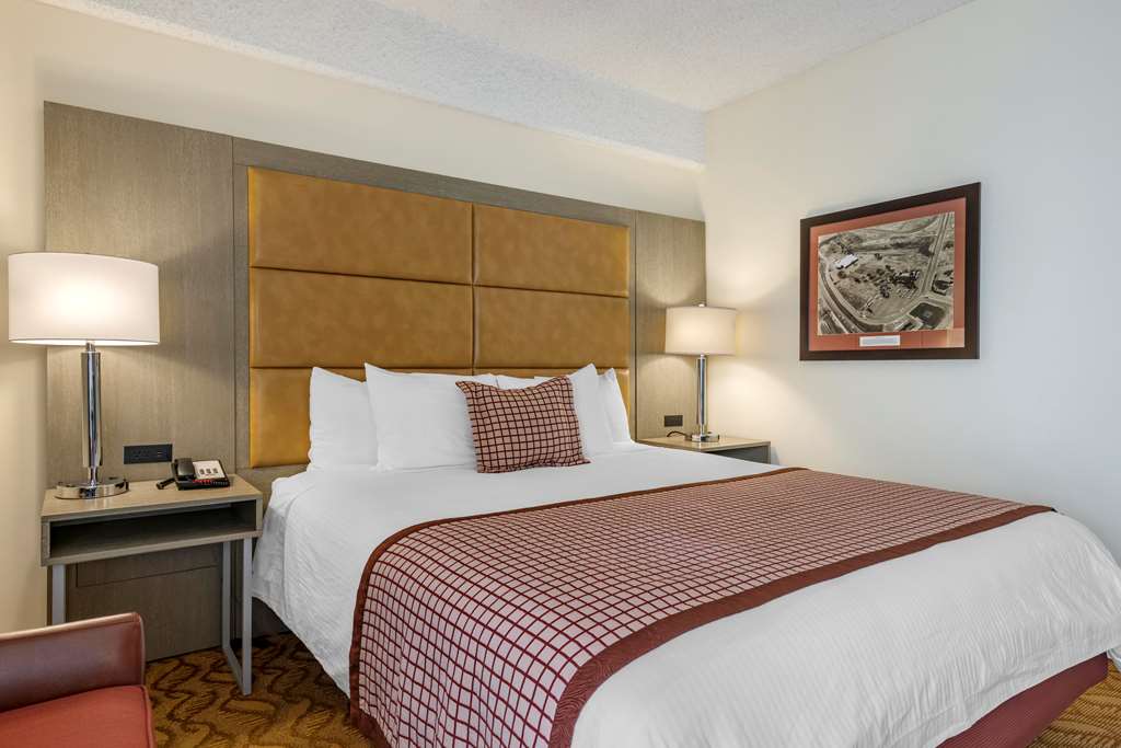 Фото Best Western Plus Thousand Oaks Inn