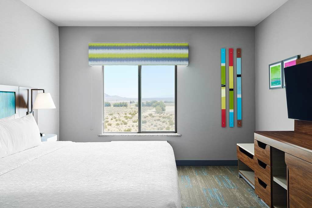 Фото Hampton Inn & Suites Ridgecrest