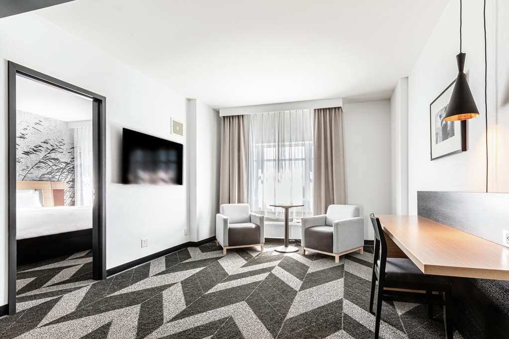 Фото DoubleTree by Hilton Quebec Resort