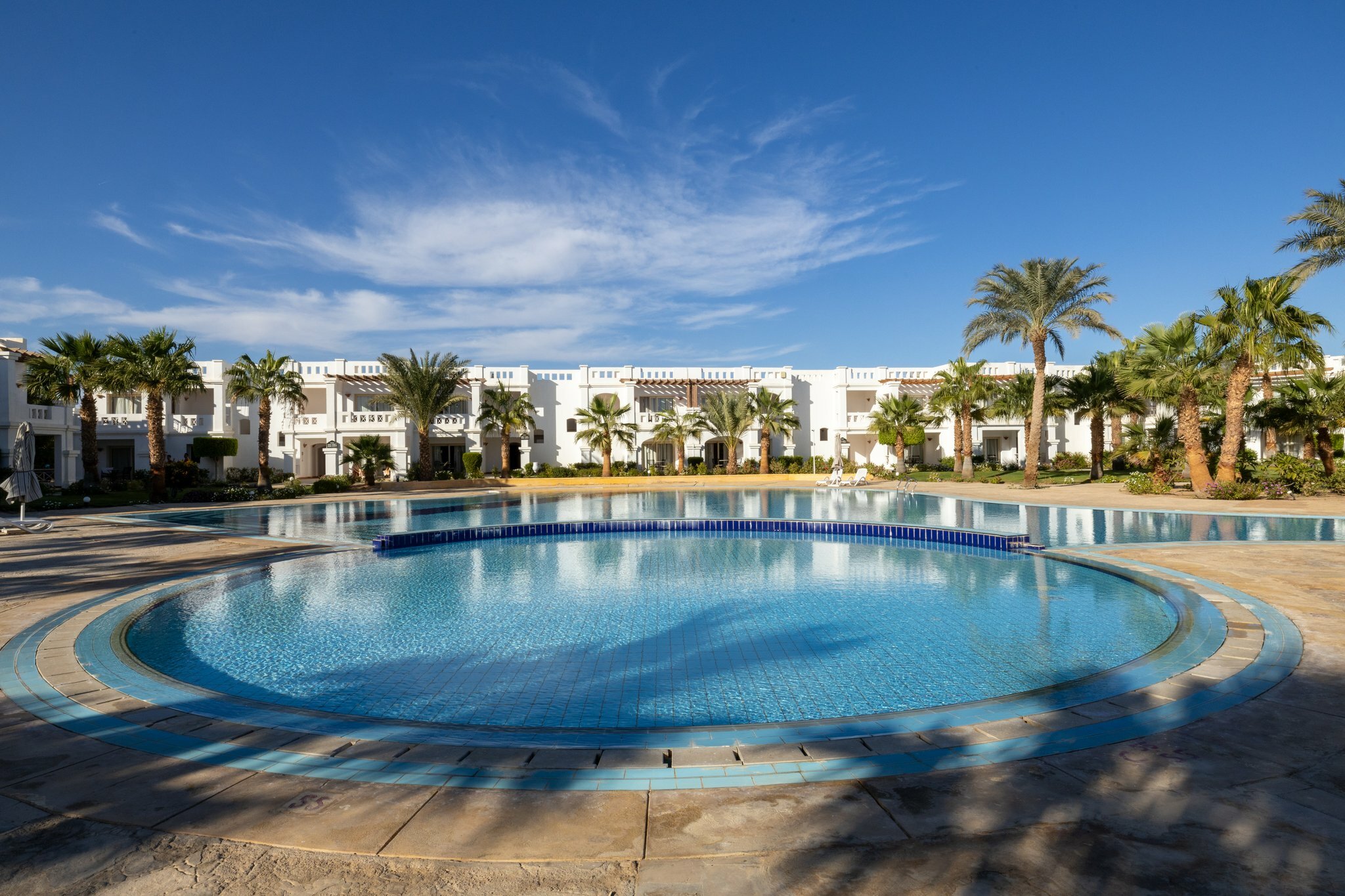 Фото Continental Plaza beach Resort