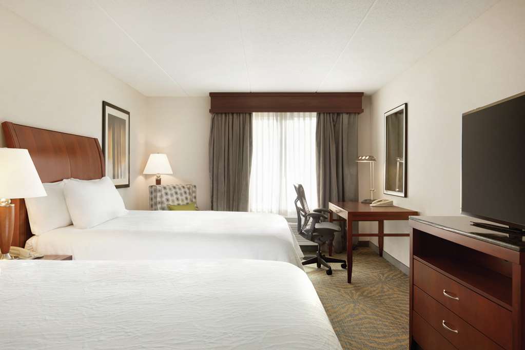 Фото Hilton Garden Inn Shelton