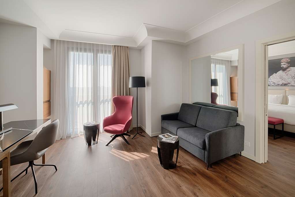 Фото Radisson Blu Hotel Milan