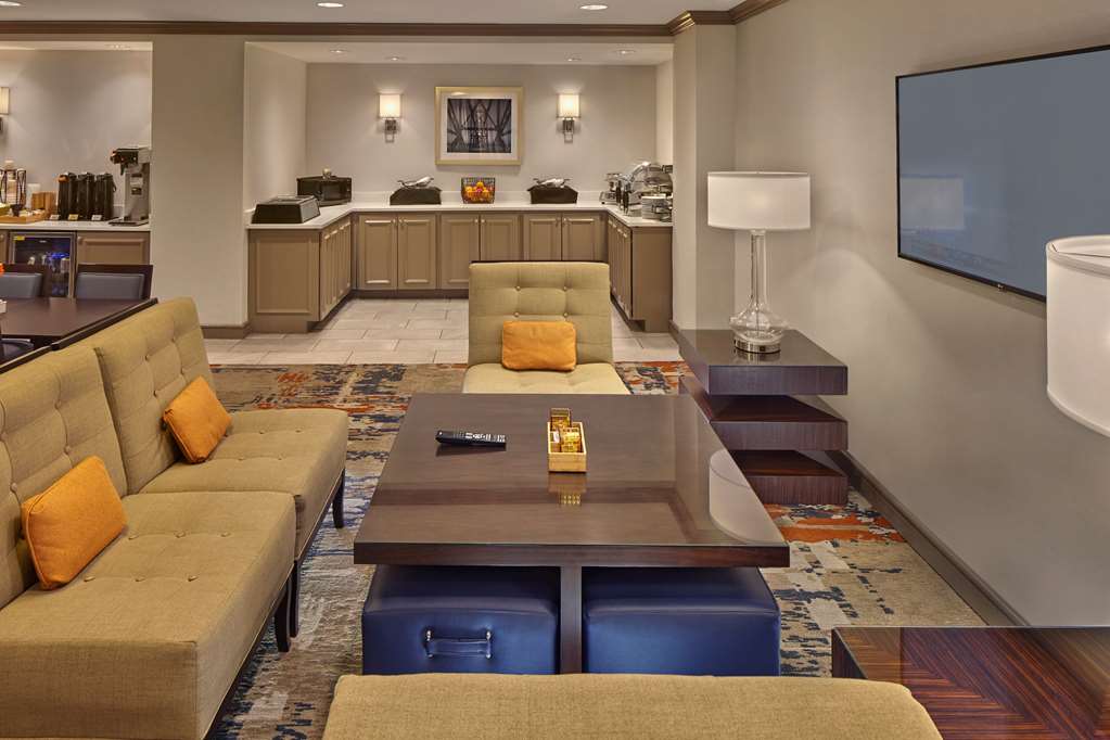 Фото DoubleTree by Hilton Little Rock