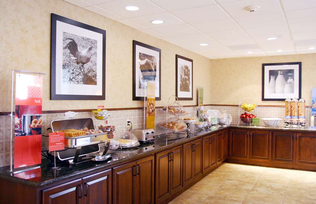 Фото Hampton Inn & Suites Lodi
