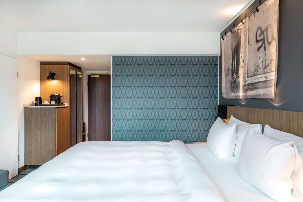 Фото Radisson Blu Hotel, Karlsruhe