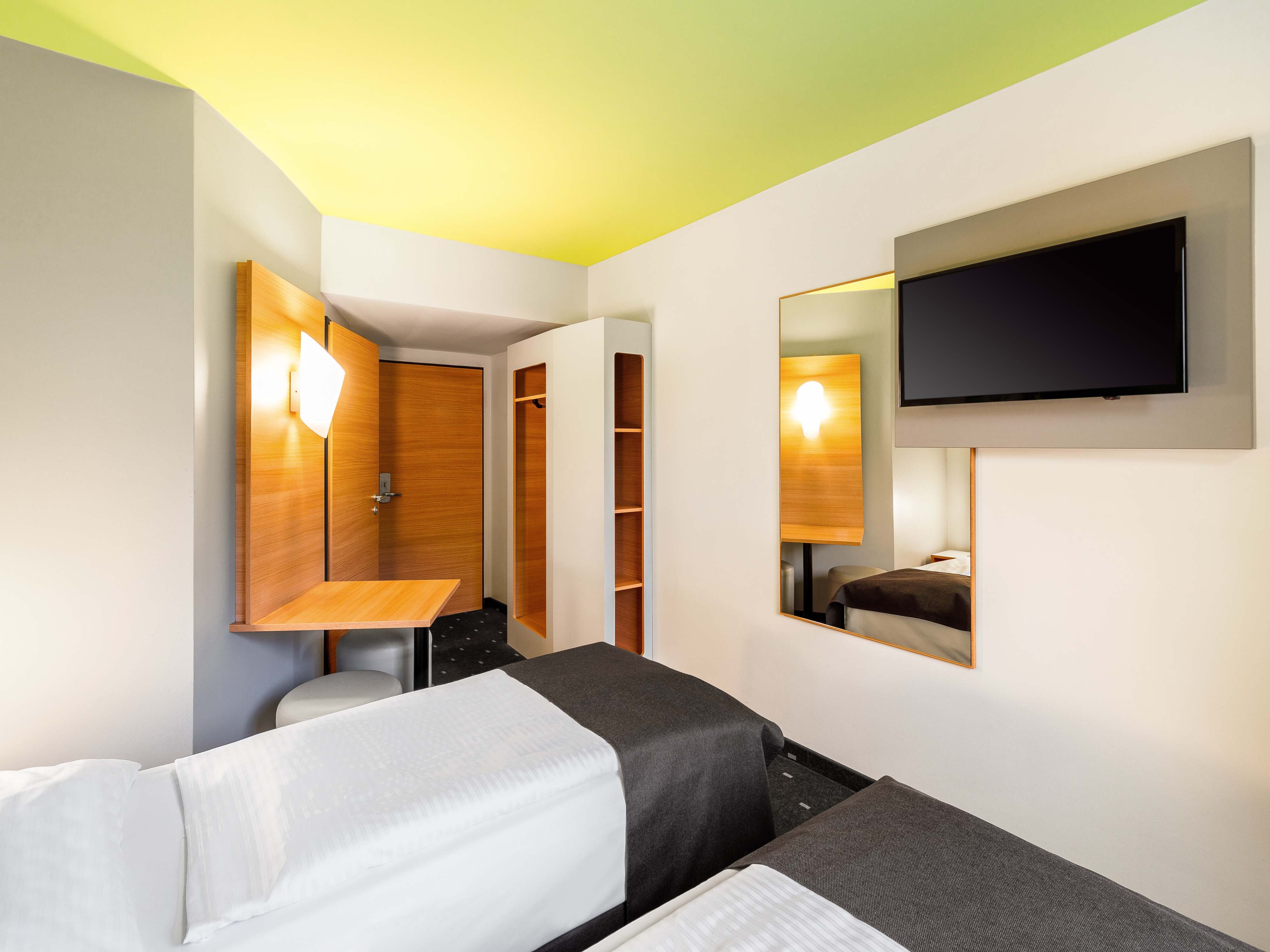 Фото B&b Hotel Krefeld