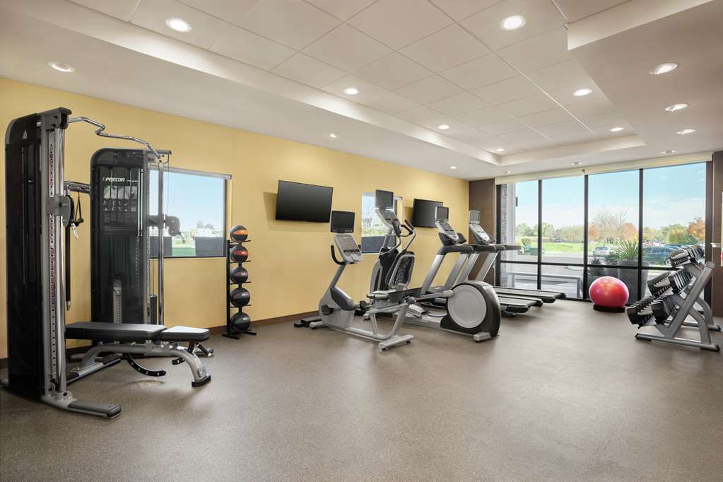 Фото Home2 Suites by Hilton Warminster Horsham