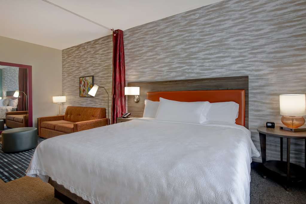 Фото Home2 Suites by Hilton Charlotte Northlake