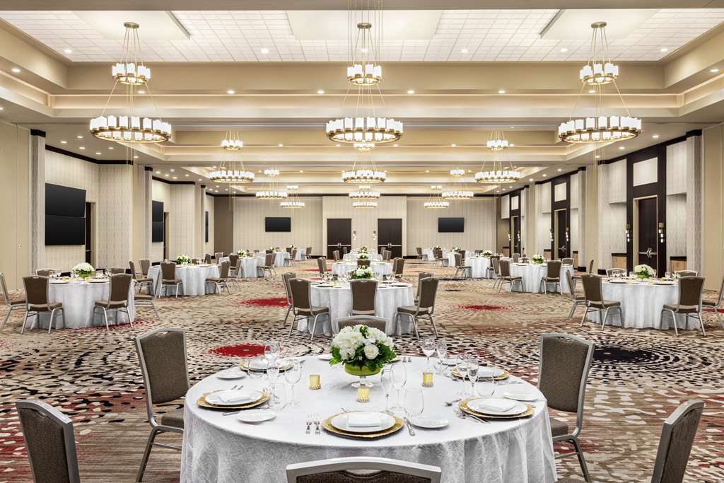 Фото Embassy Suites by Hilton Round Rock